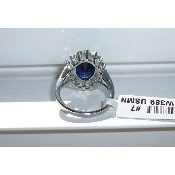 STAINLESS STEEL Princess Diana Style CZ Ring - Picture 8 of 8